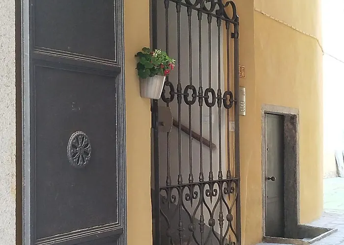 La Corte Di Suna