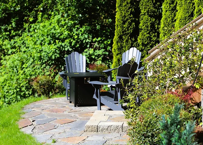 Stunning House With Views Of Puget Sound! Ideal For Family Reunions