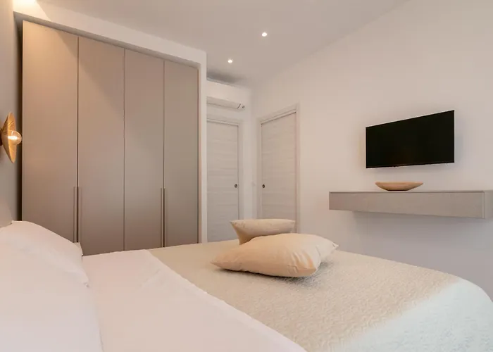Mt Apartments