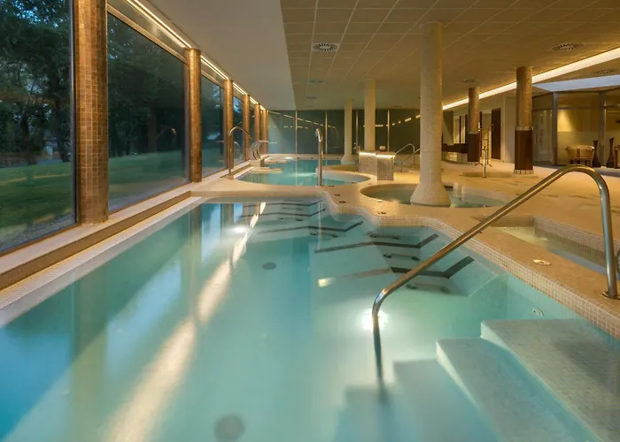 Hotel & Spa Monasterio De Boltana