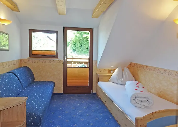 Staudacher Hof-Das Romantische Haus