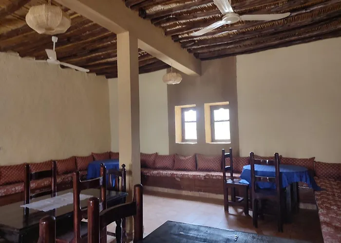 Sahara Sands Hotel