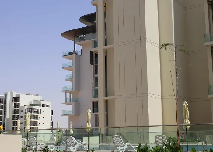 Urban Zen 1Br - Chic Peaceful City View Escape