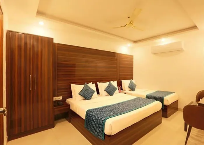 Airport Hotel Chanakya Delhi