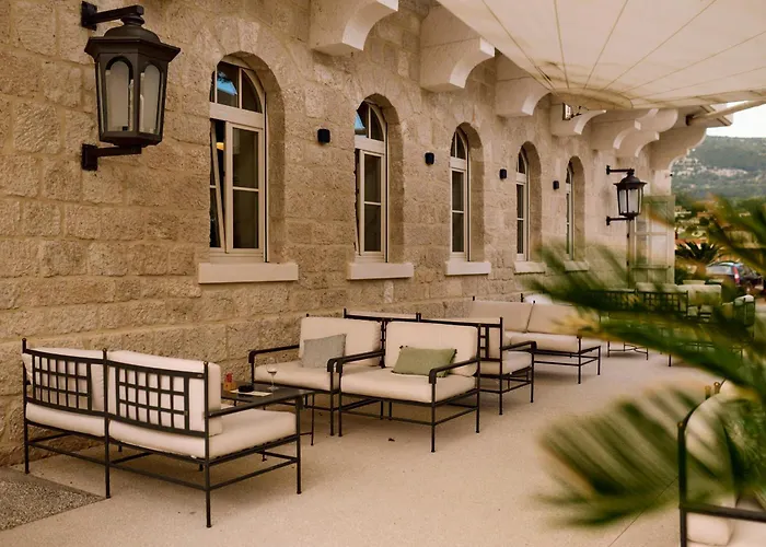 Arbiana Heritage Hotel