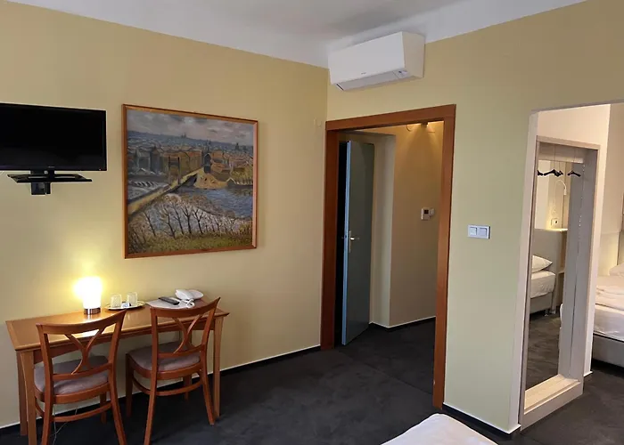 Hotel Praha Liberec