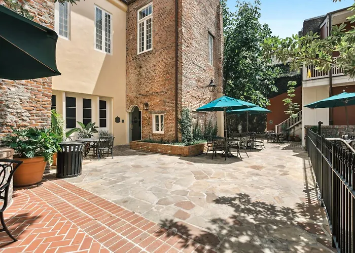 French Market Inn