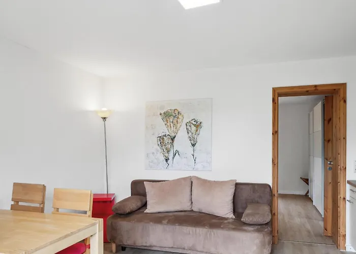 Schöne Ferienwohnung In Am Salzhaff Mit Wlan