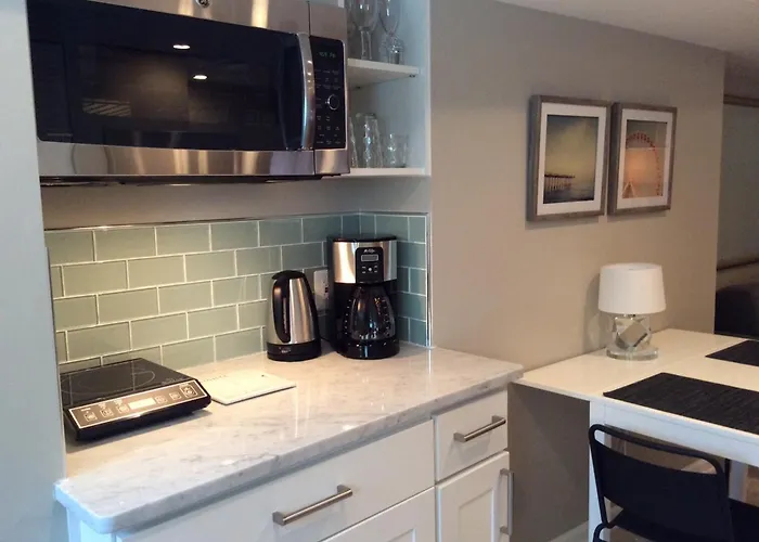 Stylish Renovated Flat, Central, Walk To Dc Sights