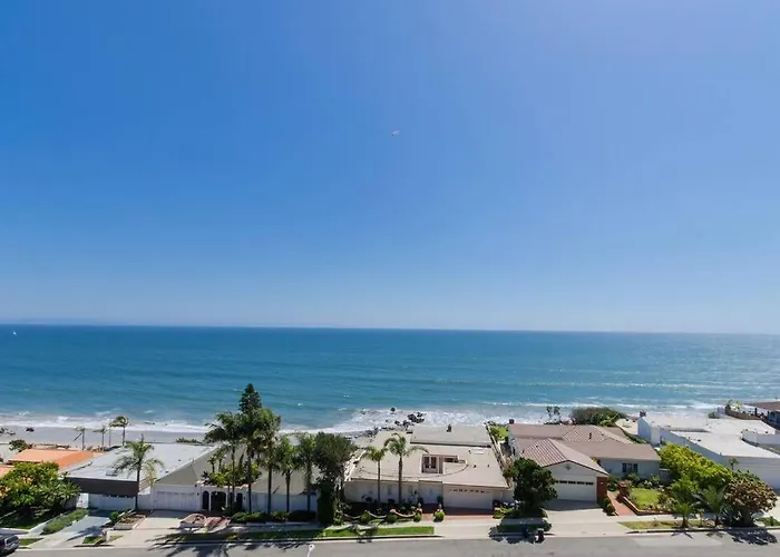 Ocean Paradise Santa Monica Adjacent 2 Bedroom