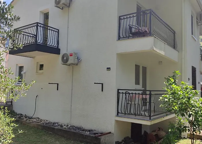 Apartments Glibic