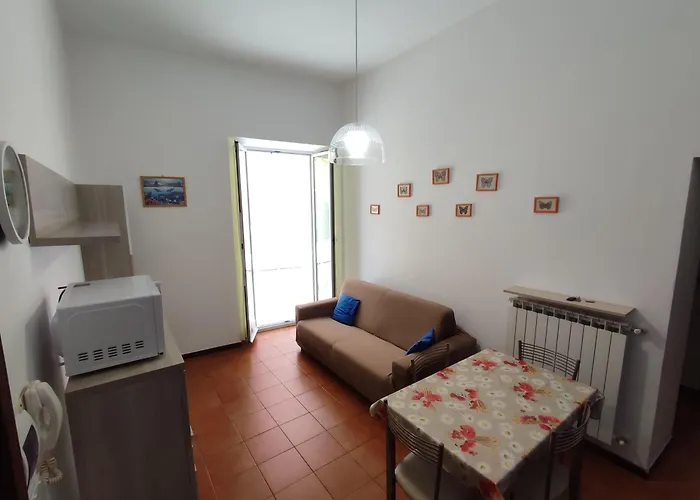 Cozy Flat Cinque Terre Moneglia