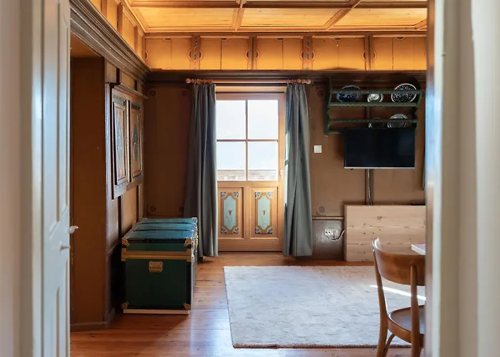 Eden Apartment