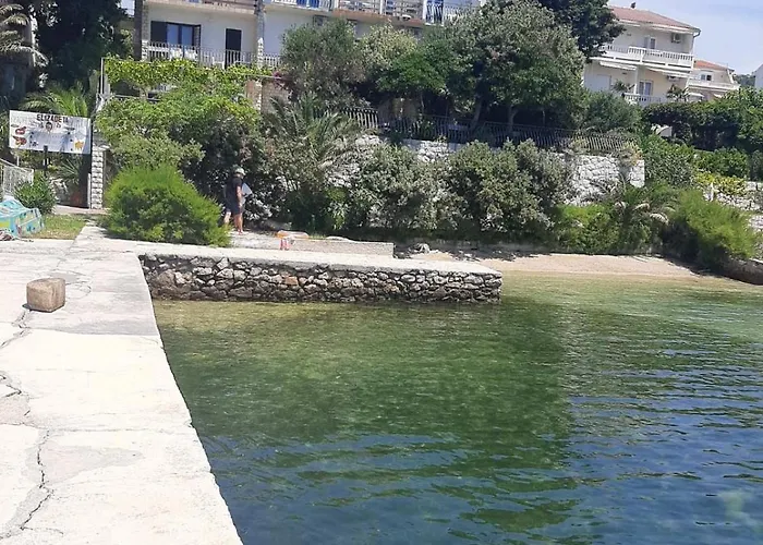 Apartments Vila Miranda On The Beach