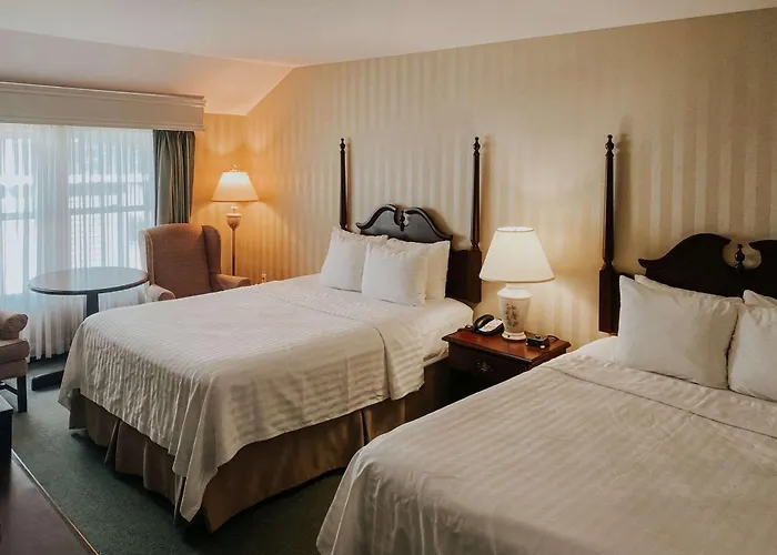 Quality Inn & Suites Charlottetown Downtown