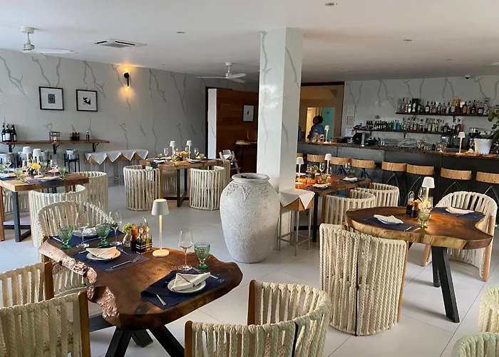 The Oasis At Grace Bay