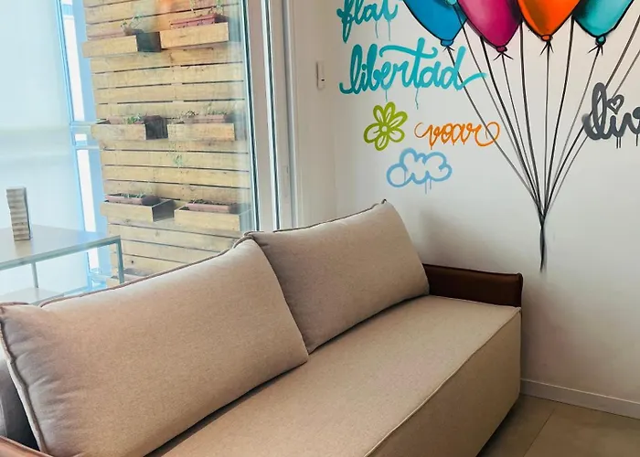 Flat Libertad, 404 A, com vaga de garagem