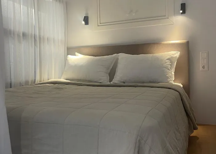 B Luxury Studio