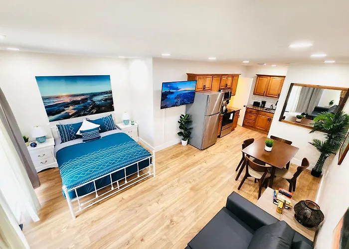 Progresso Apartments & Homes By Lowkl