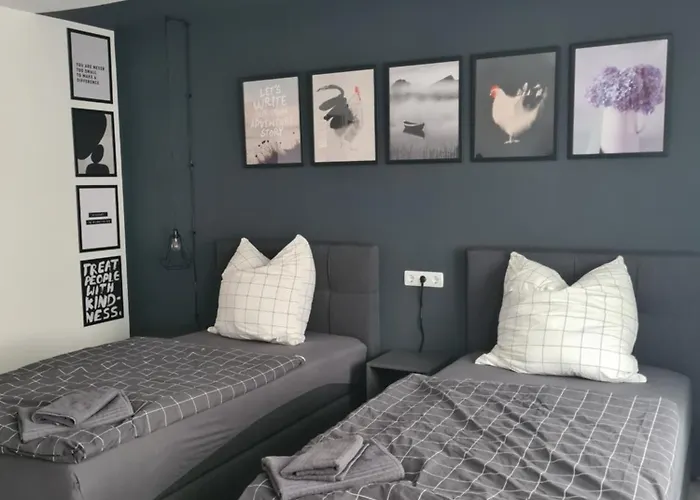 Apartment Ferienwohnung Monteurwohnung Ecke