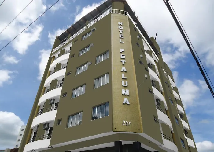 Petaluma hotel Fomiga