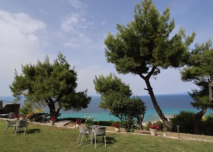 Sea View Apollo Apartments & Studios In Afytos