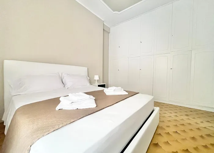Regina Elena Apartments