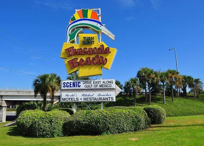 Enjoy Sunsets At Fully Equipped 2Br Condo On Beach