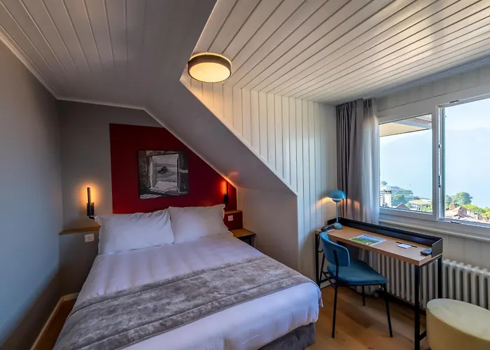 Chatonneyre Hotel & Restaurant