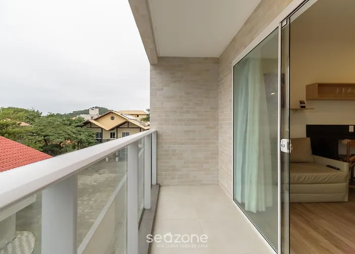 Lindos Studios Vec