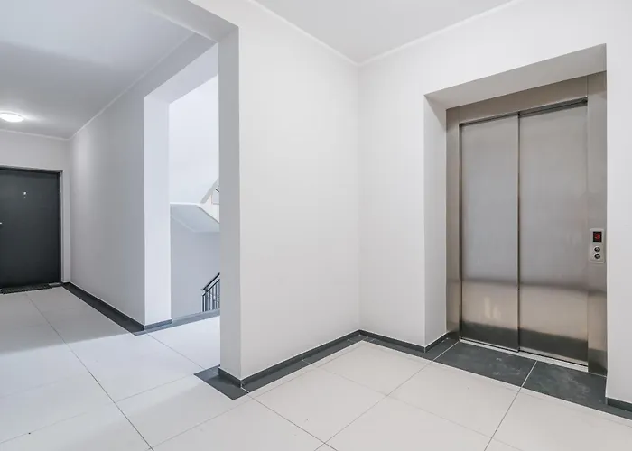 Malachite Green Apartment