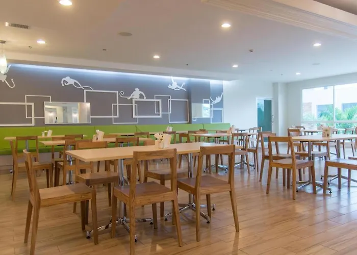 Prachuap Grand Hotel