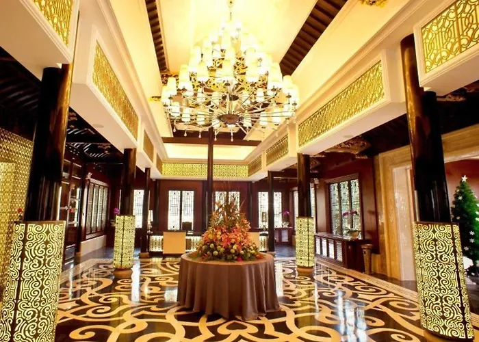 Eden Club House