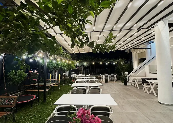 Hotel Kristal Borsh