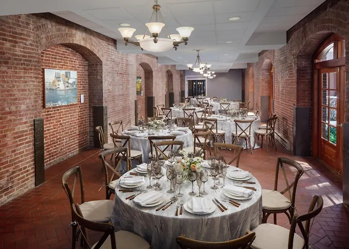 The Inn At Henderson'S Wharf, An Ascend Collection Hotel