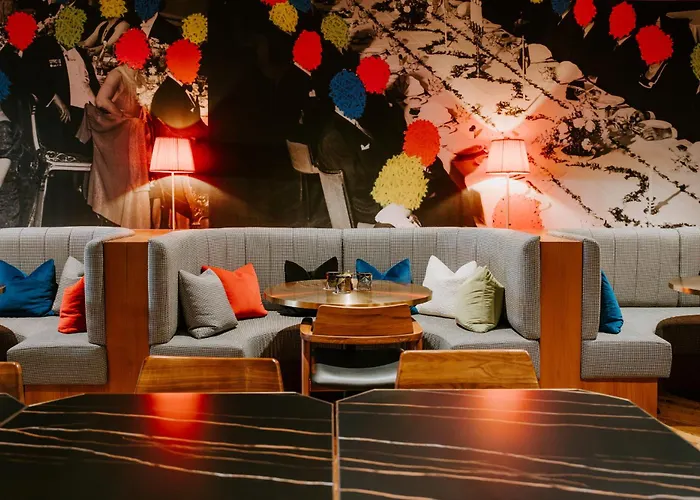 The Motley Hotel Melbourne, Tapestry Collection By Hilton