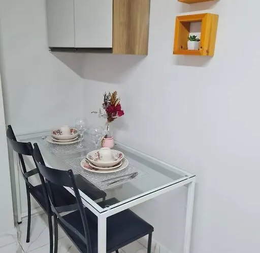 Kitnet 13 Central Com Ar Tv Smart Completa