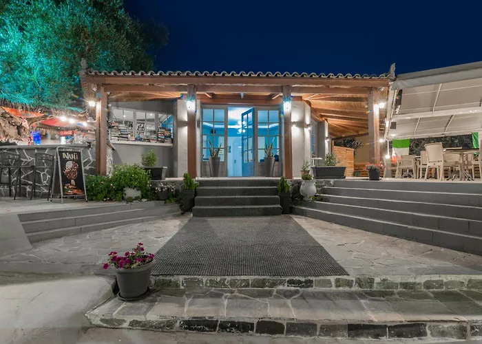 Callinica Hotel