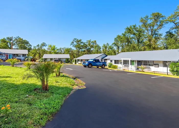 Quality Inn & Suites Jackson