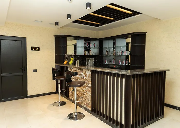 Leon Hotel Spa Ganja