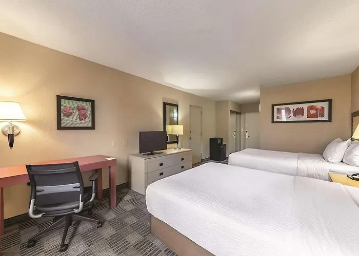 Ramada Fairfield Nj