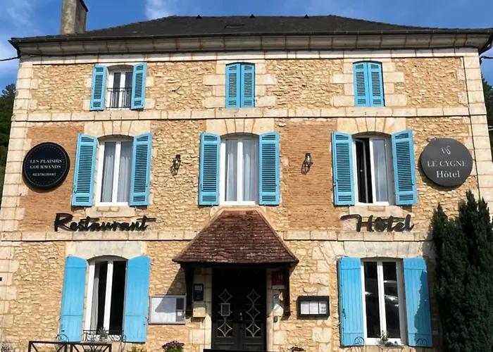 Logis Hotel Le Cygne