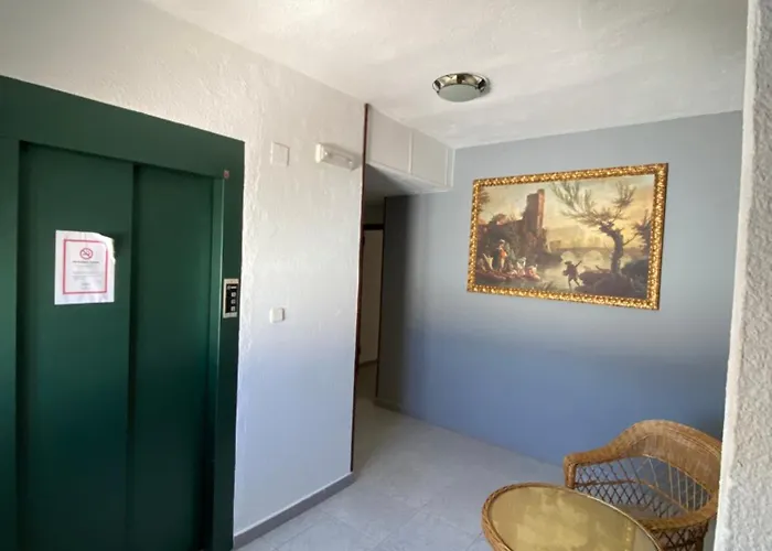 Hotel Munoz