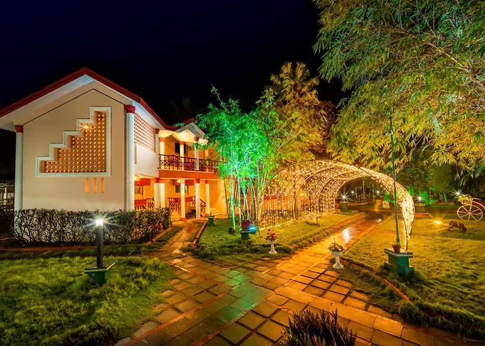 Hotel Sadhabishegam
