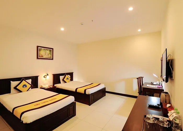Cuu Long Hotel
