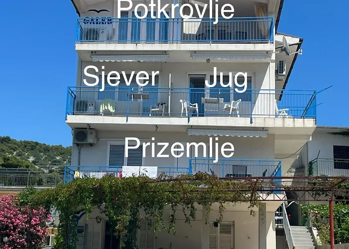 Apartments Galeb