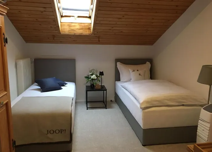 Großzügige Alpenwohnung im Dachgeschoss
