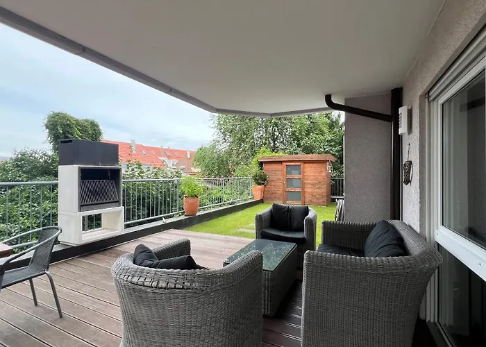 LudwigsHome - Zentral, 120qm, Kostenloser Parkplatz, Terrasse, SmartTV