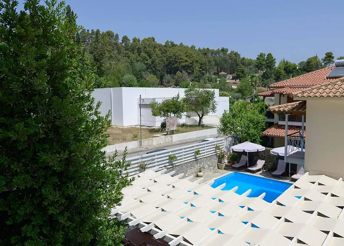 Neda Hotel