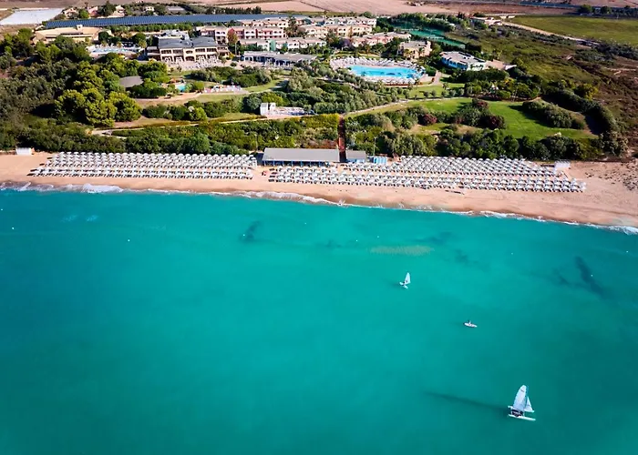 Serenusa Resort